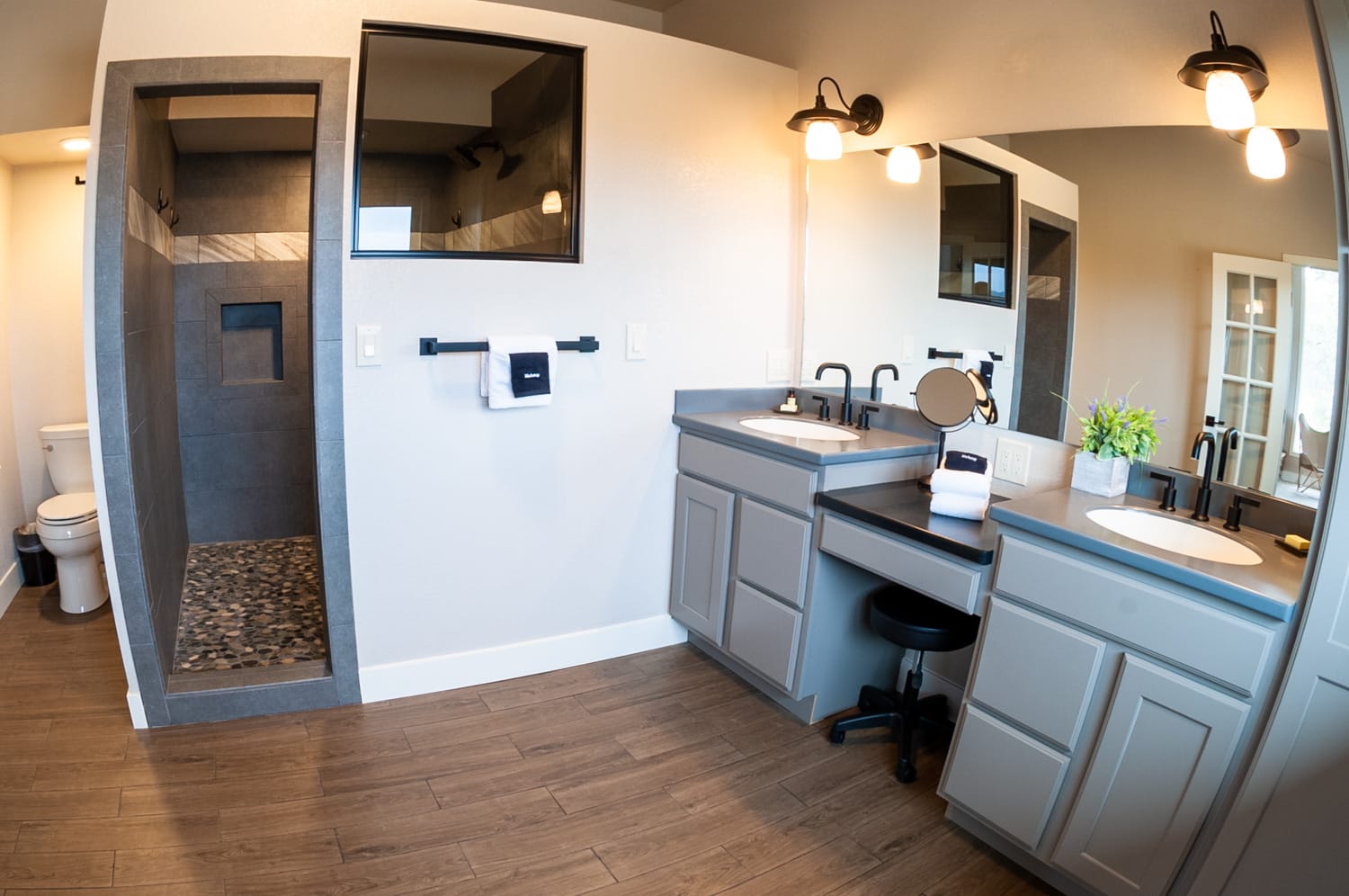 master bedroom bath suite
