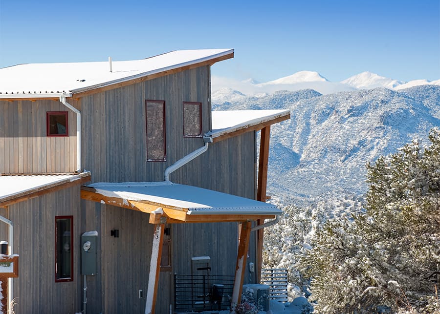 single-cabin-winter single-cabin-winter