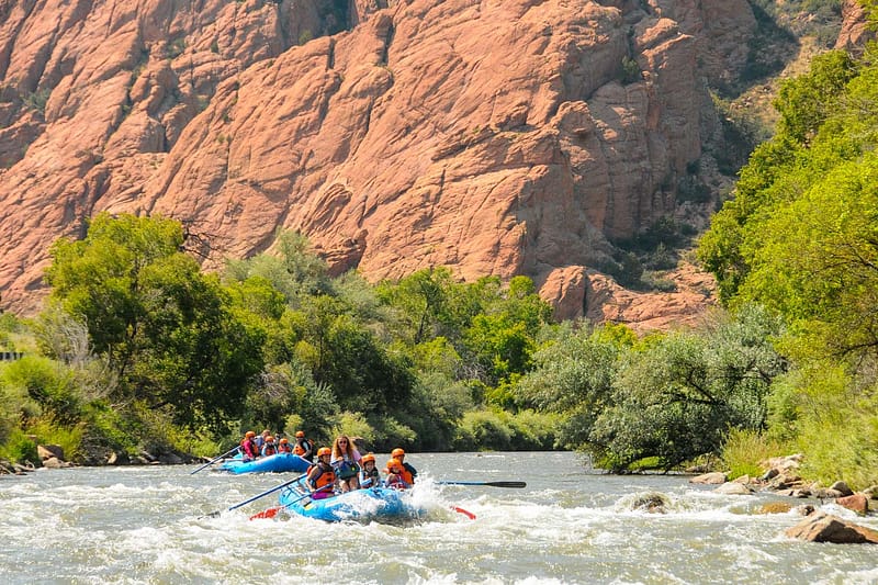 Choose between 1-day or half-day trips on your next Colorado rafting adventure.